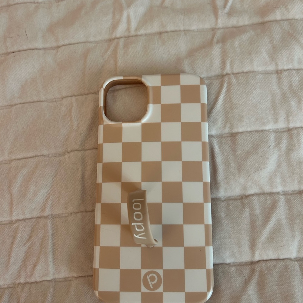 Loopy Case Beige Checkered Phone Cover